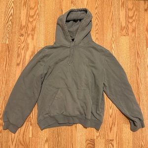 Simple casual off color teal sweatshirt | M